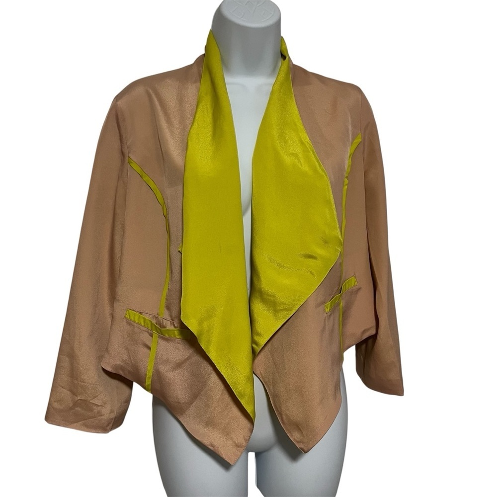 Gianni Bini Tan and Yellow Women's Cropped Blazer Size Medium Eclectic Stylish